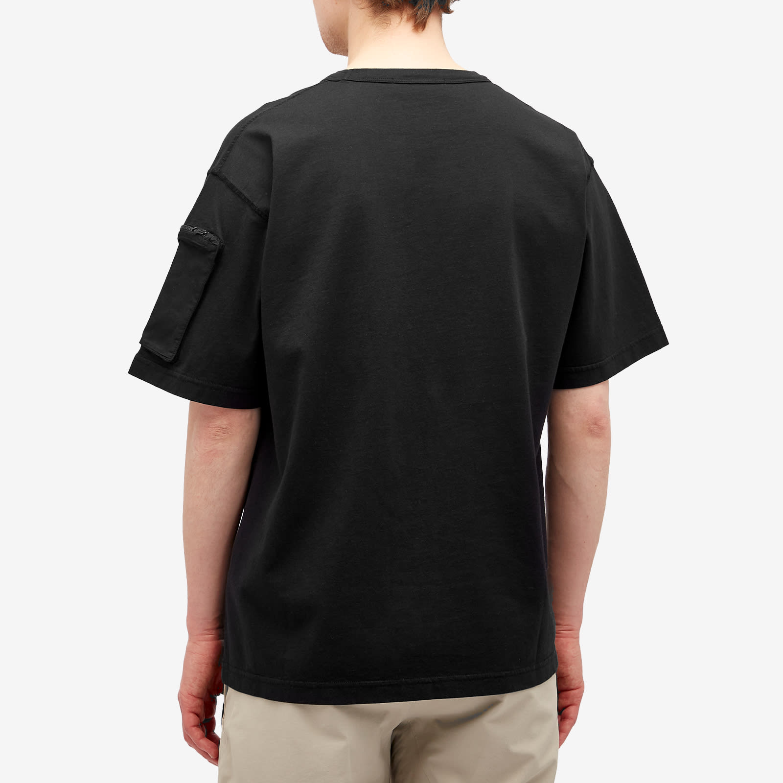 Tシャツ・カットソー STONE  Men T-shirt Sand 2100020S0080 V009A Logo-patch t-shirt | Stone Island | OTTODISANPIETRO