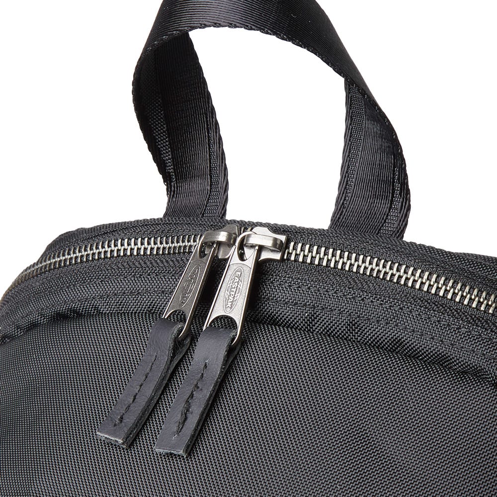 eastpak back to work constructed black
