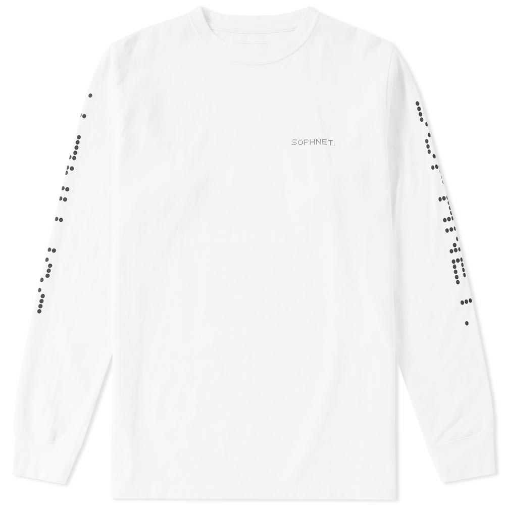 SOPHNET.’s founding concept remains as strong today as it was when it was founded back in 1998. This Japanese brand aims to create casual, yet sophisticated clothing for everyday wear and is inspired by influences spanning the streets to the great outdoors. Cut from a soft cotton jersey, this Long Sleeve Authentic Logo Tee boasts logo prints to its chest and sleeves and is finished neatly with a ribbed knit to its crew neckline and cuffs.

100% Cotton Jersey
Printed Logo to the Chest & Sleeves
Ribbed Crew Neckline & Cuffs