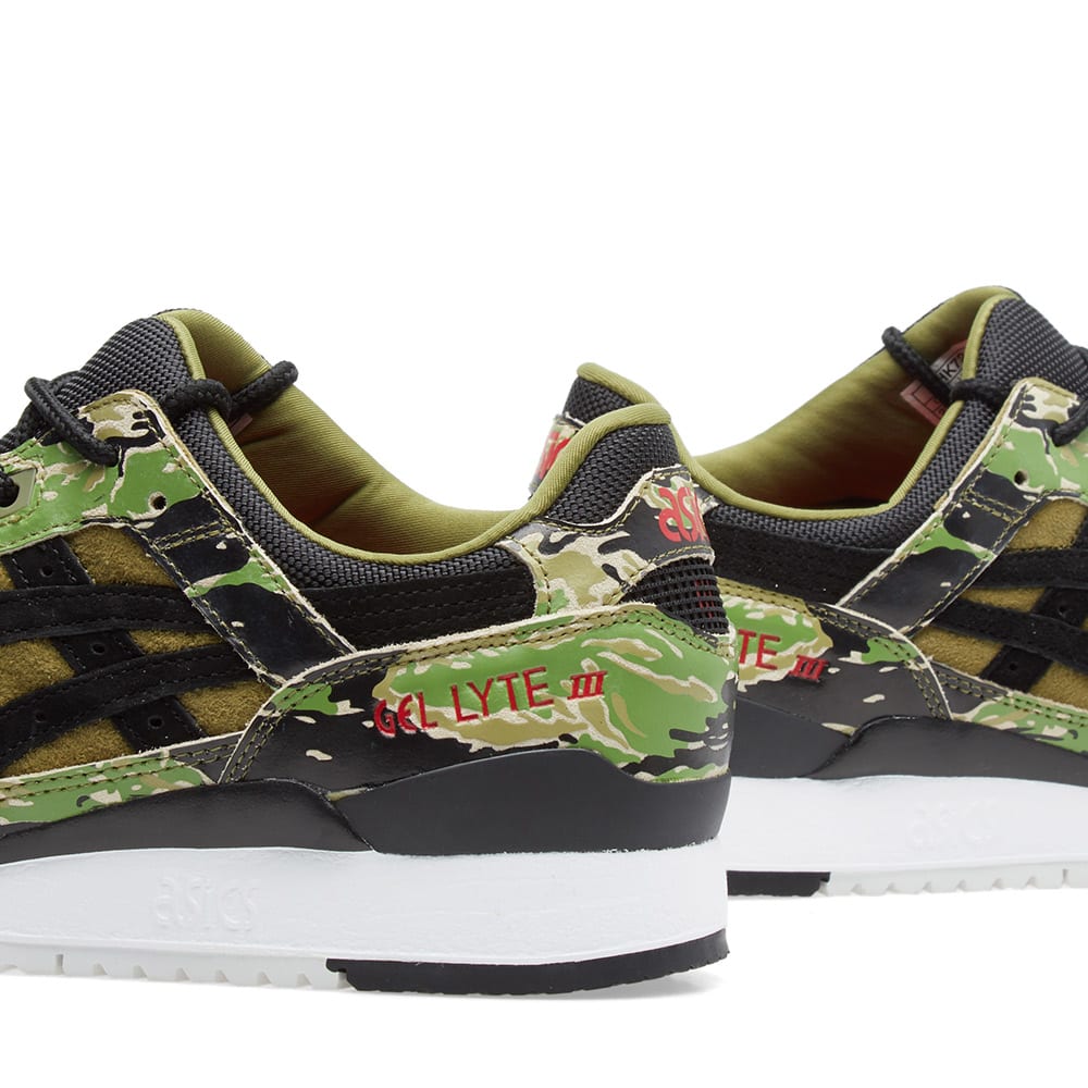 asics tiger camo