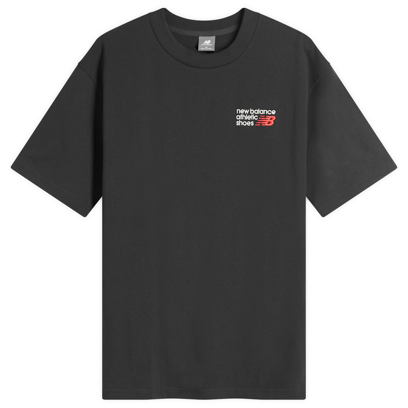 New Balance — Men's NB Athletics Premium Logo Relaxed T-Shirt in Black, Size X-Small