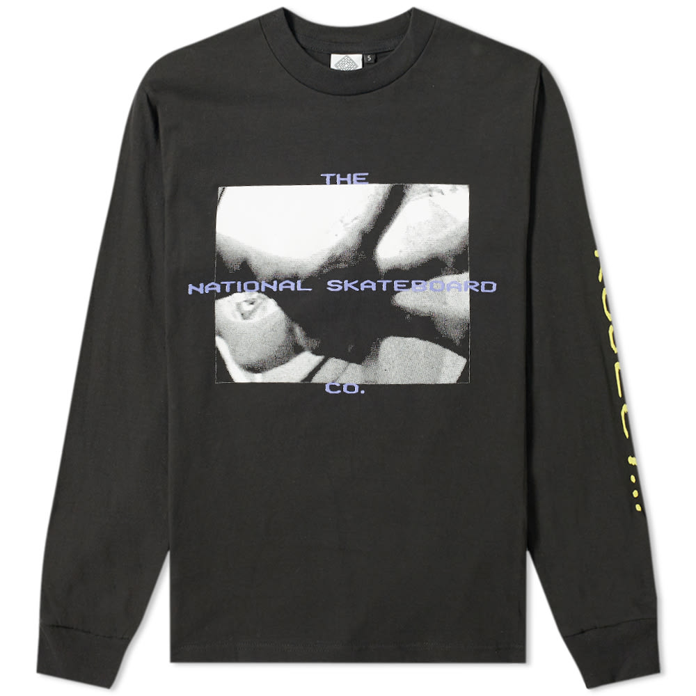 This black long-sleeved t-shirt by The National Skateboard Co. is printed with a still taken from one of the brand’s skate videos. It is cut from pure cotton and finished with the words ‘RESTORE’ and ‘PROJECT’ on the sleeves.


100% Cotton
Printed Branding
Ribbed Crewneck & Cuffs