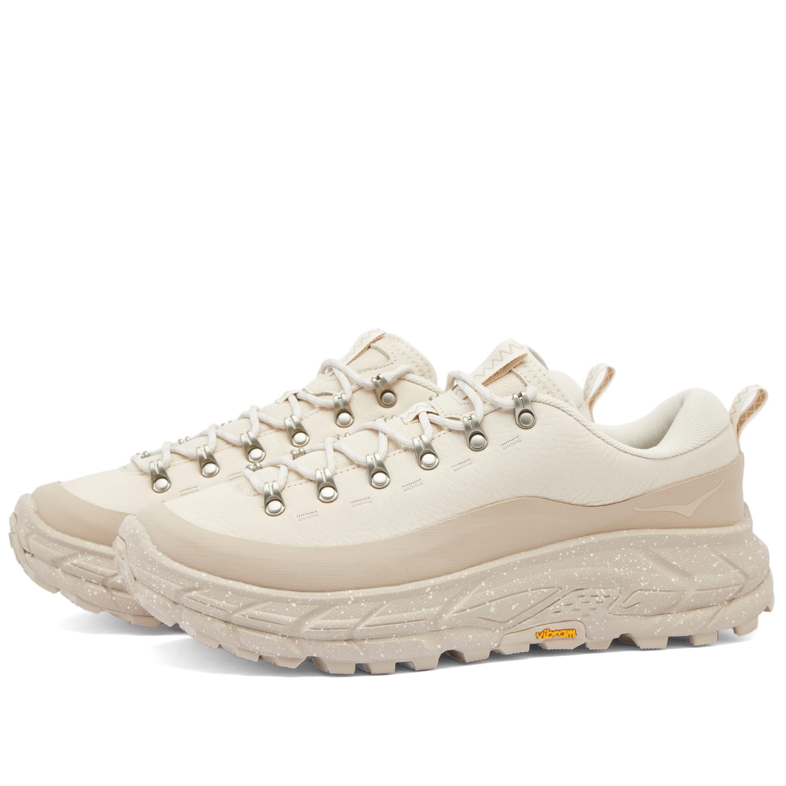 hoka one one tor summit mid