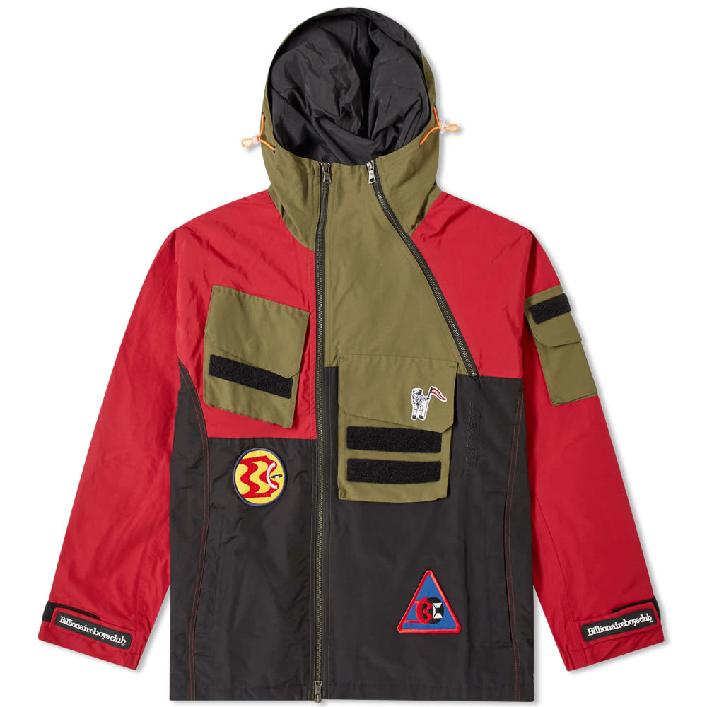 Outdoor-inspired and ready for action, this Expedition jacket from Billionaire Boys Club is finished in a trio of red, green and black and has utility at its forefront. With a busy front side, the jacket is secured thanks to dual offset front zip closures and wears a total of five pockets across its construction; while a peaked hood sits up top to keep the inclement conditions out. To counteract the busy utility features, the branding is kept to a minimum – appearing only at the adjustable cuffs – while additional patches pay homage to the moon landing on its 50th anniversary.70% Cotton, 30% NylonDrawstring HoodZip Closure4 Front PocketsUtility PocketRubberised BrandingRear Cinch Tabs