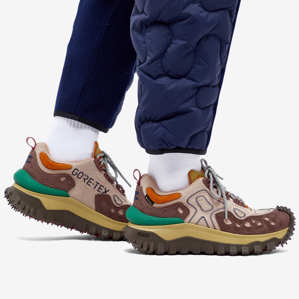 Moncler Genius x Salehe Bembury Trailgrip Grain Low Top Snea  display picture 3