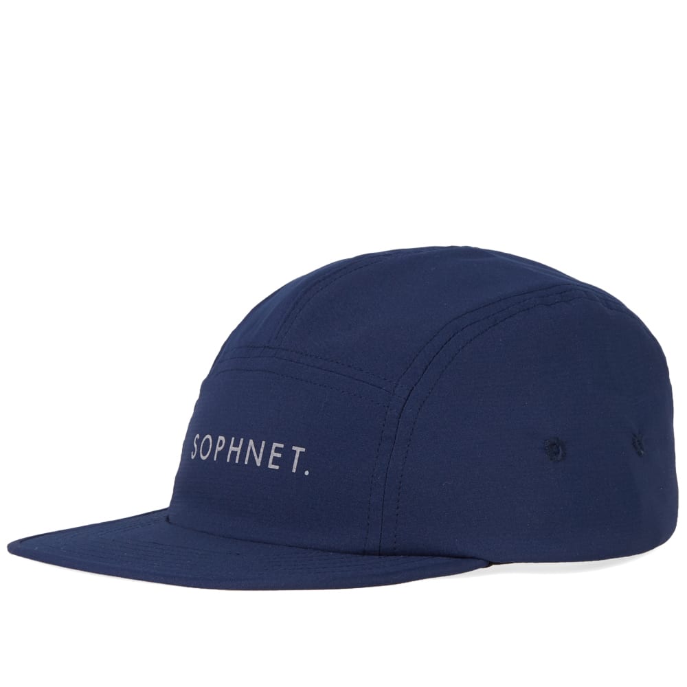 Japanese brand SOPHNET. elevate everyday staples in a quest for high-tech materials; created and developed for daily use. Updating a jet cap with a reflective printed logo, the label combine street, outdoor and traditional styles to produce a functional accessory you’ll want to wear everyday.

100% Polyester
Reflective Print
Eyelet Ventilation
Adjustable Fit
Made In Japan
