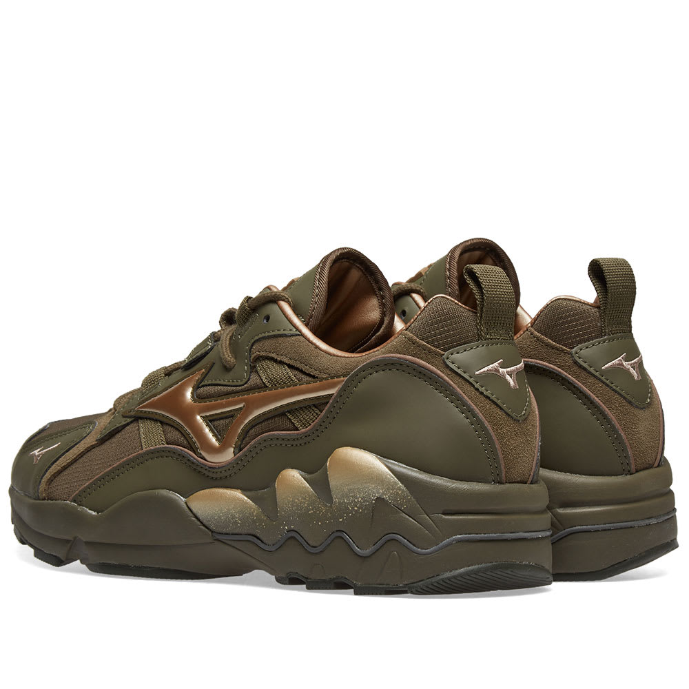 mizuno wave rider tech