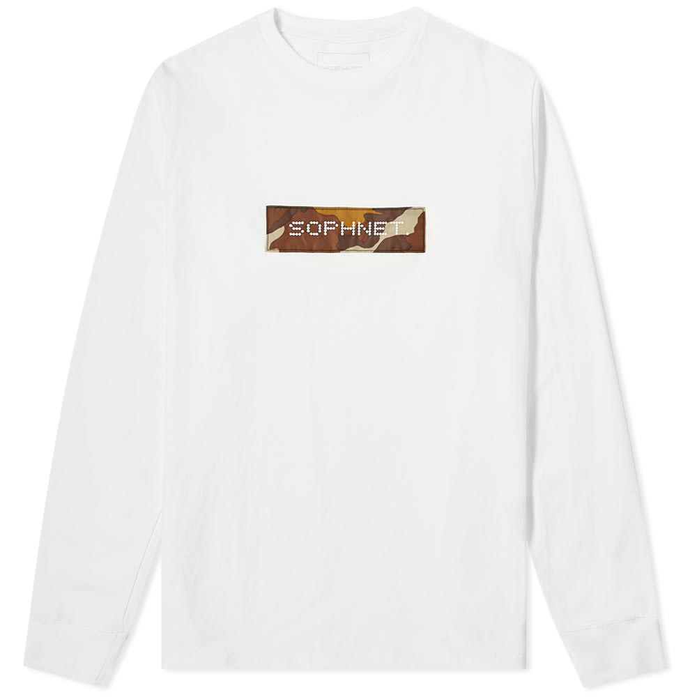 Updating a simple wardrobe staple this season, SOPHNET. details their classic long-sleeved tee with a logo front and centre, embroidered atop a brown camouflage box backdrop for added character. Crafted from pure cotton in the brand’s Japanese homeland, the tee is the perfect option for any casual occasion.   100% Cotton Embroidered Branding Woven Brand Patch Ribbed Trims Made in Japan