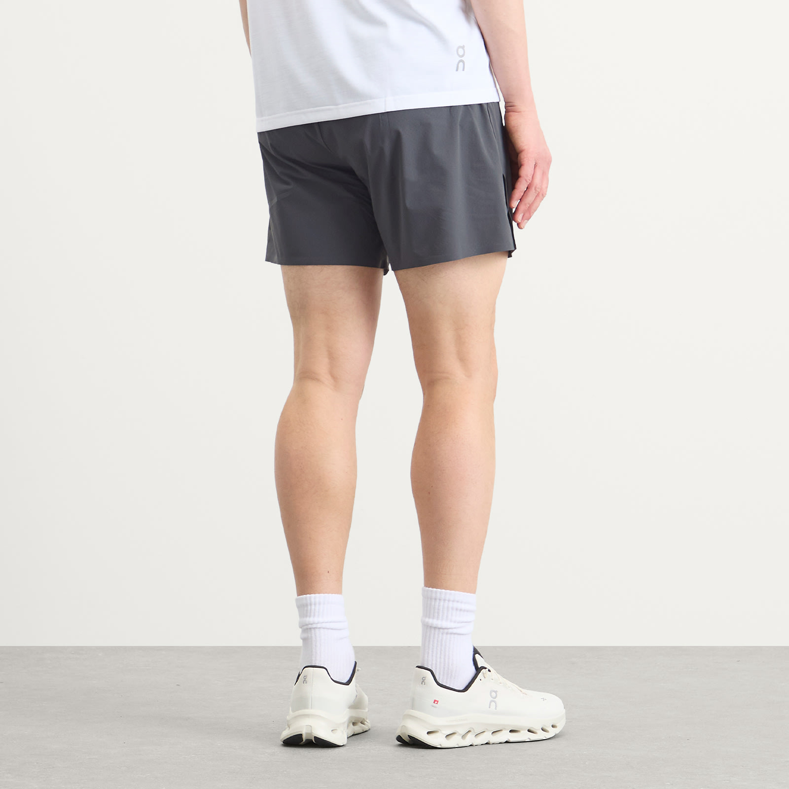 https://media.endclothing.com/media/catalog/product/2/8/28-01-25_TC_1MF10752608_7_1.jpg