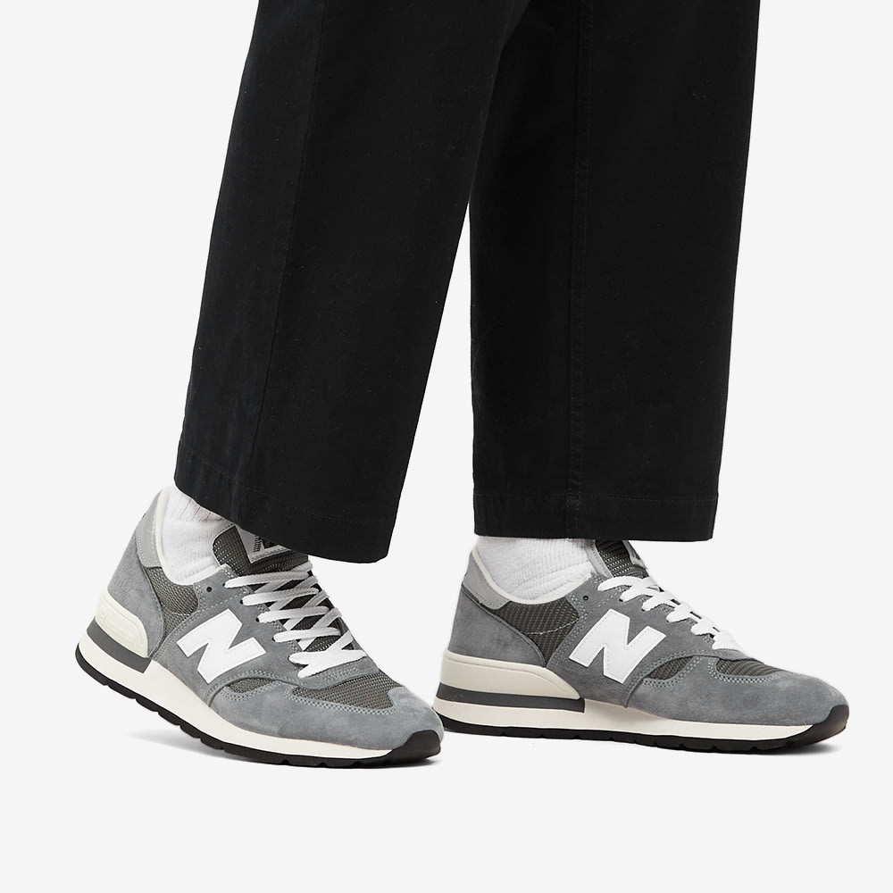New Balance M990GR1 - Made in USA 日本の人気ファッション ニューバランス M990GR1 スニーカー