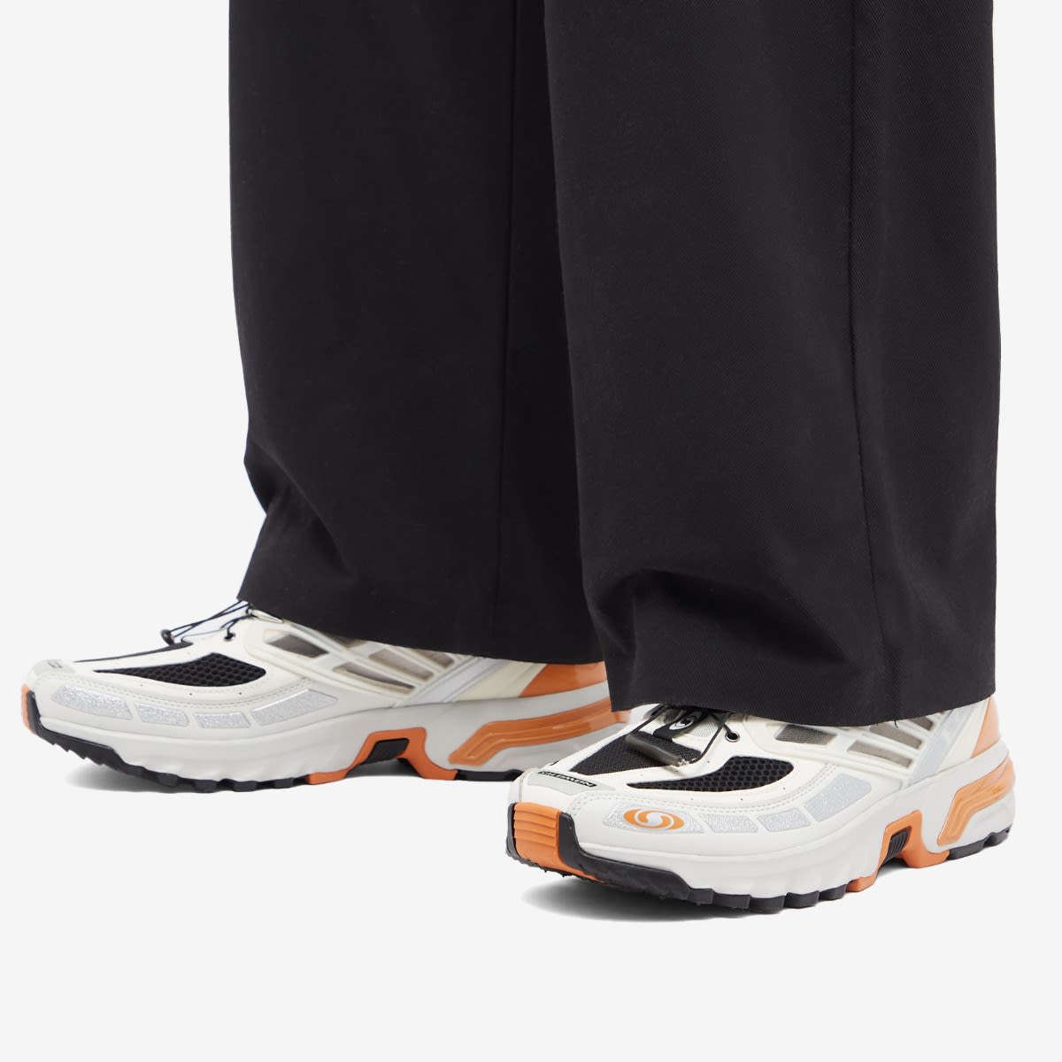 Salomon Acs Pro - White | L47298800 | FOOTY.COM