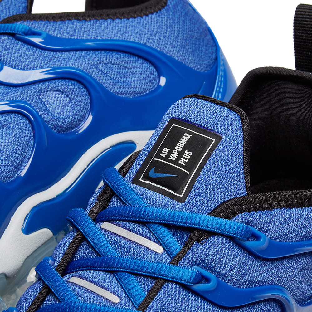 nike vapormax plus royal blue