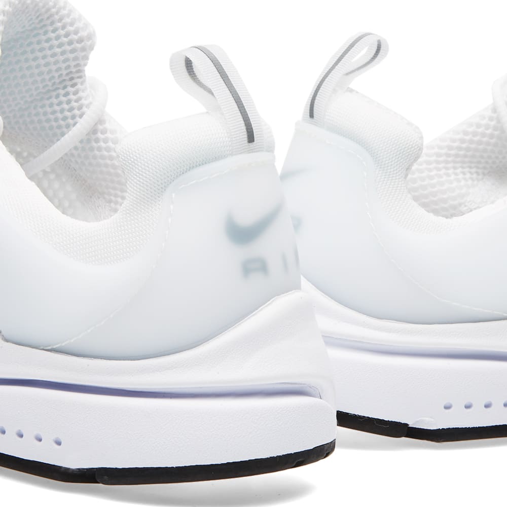 air presto essential white