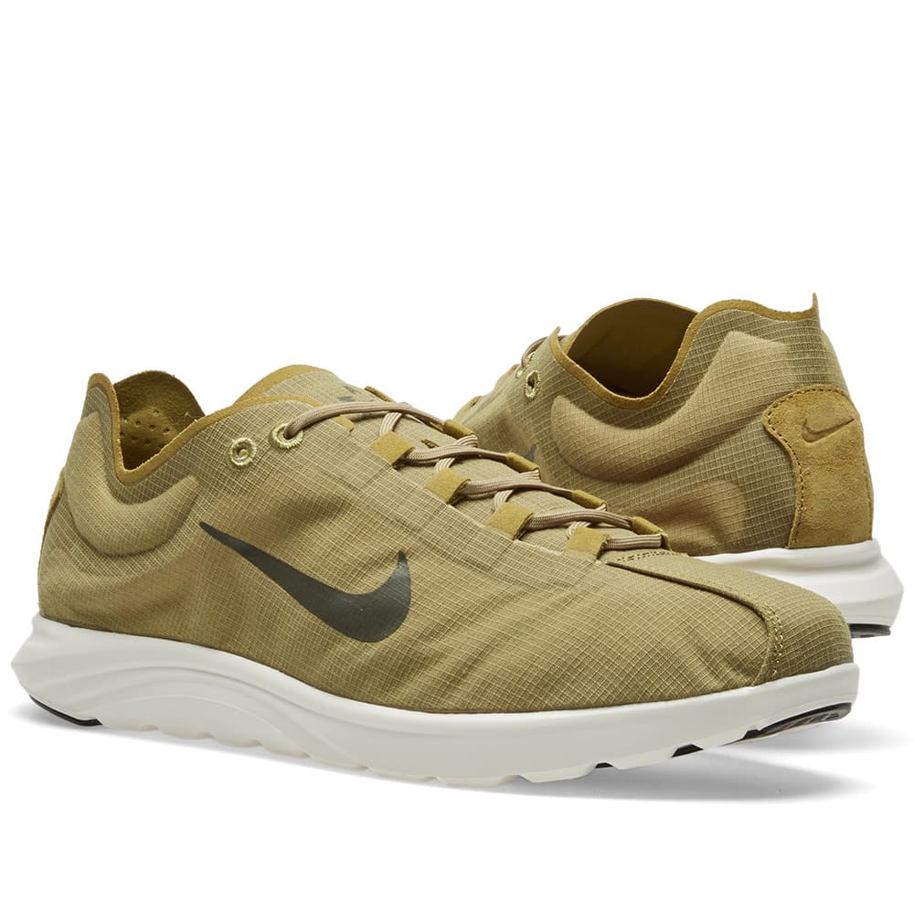 nikelab mayfly lite