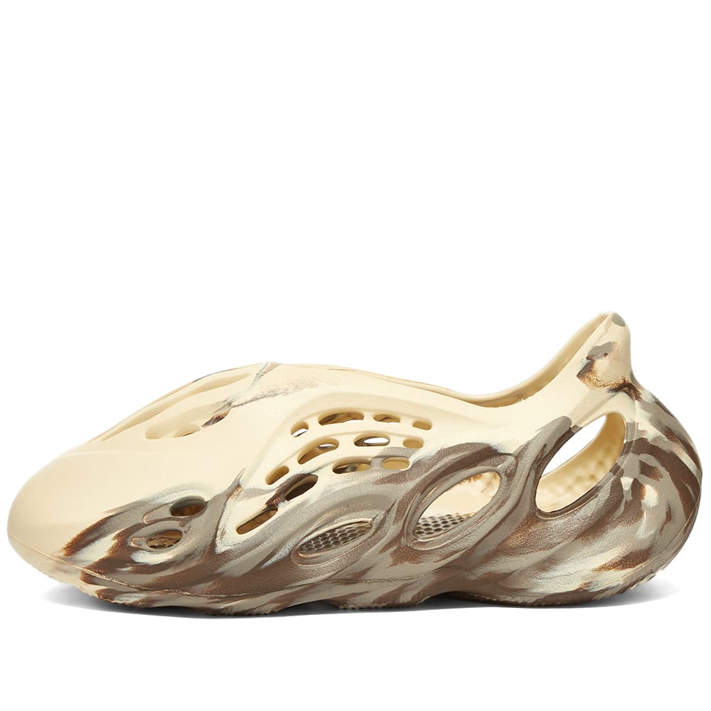 Yeezy Foam Runner Mx Cream Clay END. (TW)