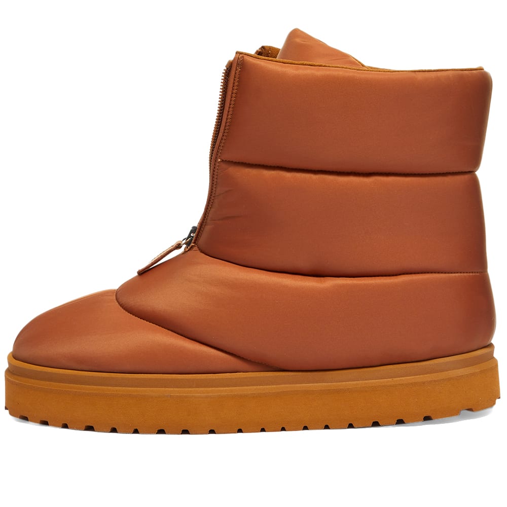 acne puffy boots