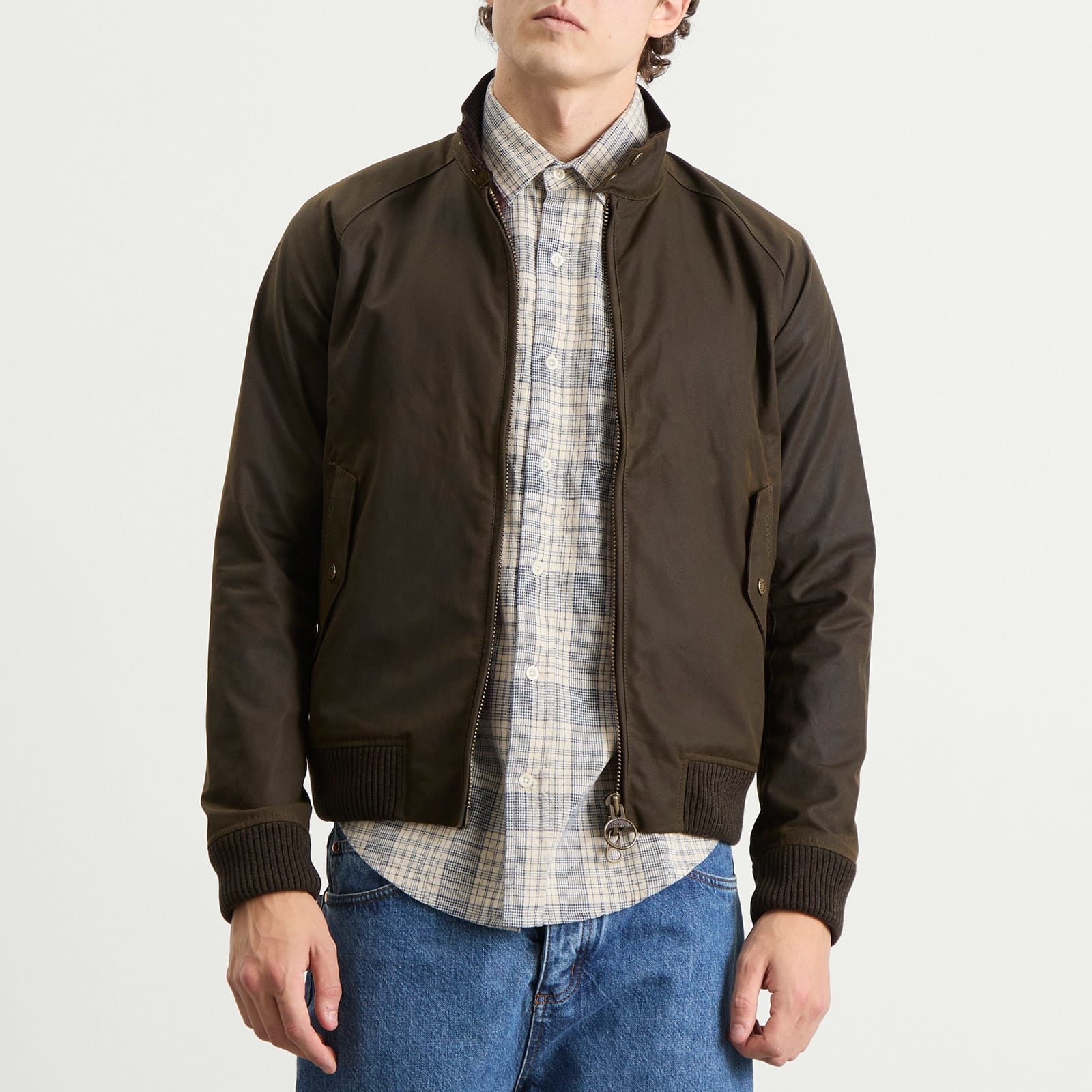 https://media.endclothing.com/media/catalog/product/3/0/30-10-2025-JW_MWX2237OL52_6_1.jpg