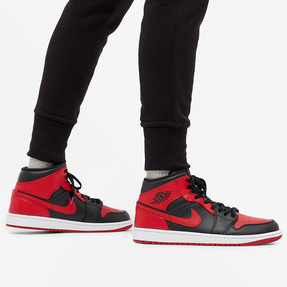 jordan one mid red
