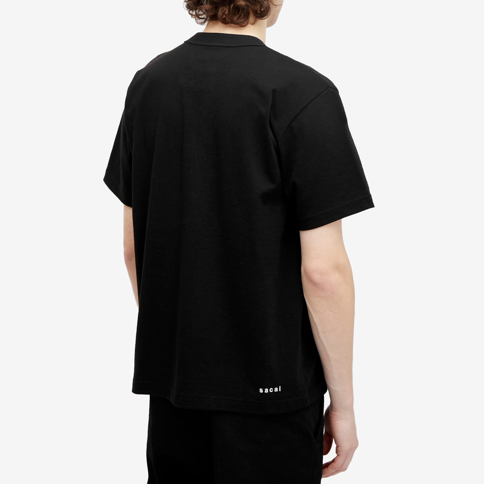 サカイ SACAI KNOW FUTURE SMALL LOGO T-SHIRT Sacai - KNOW FUTURE T-Shirt | HBX - Globally Curated Fashion