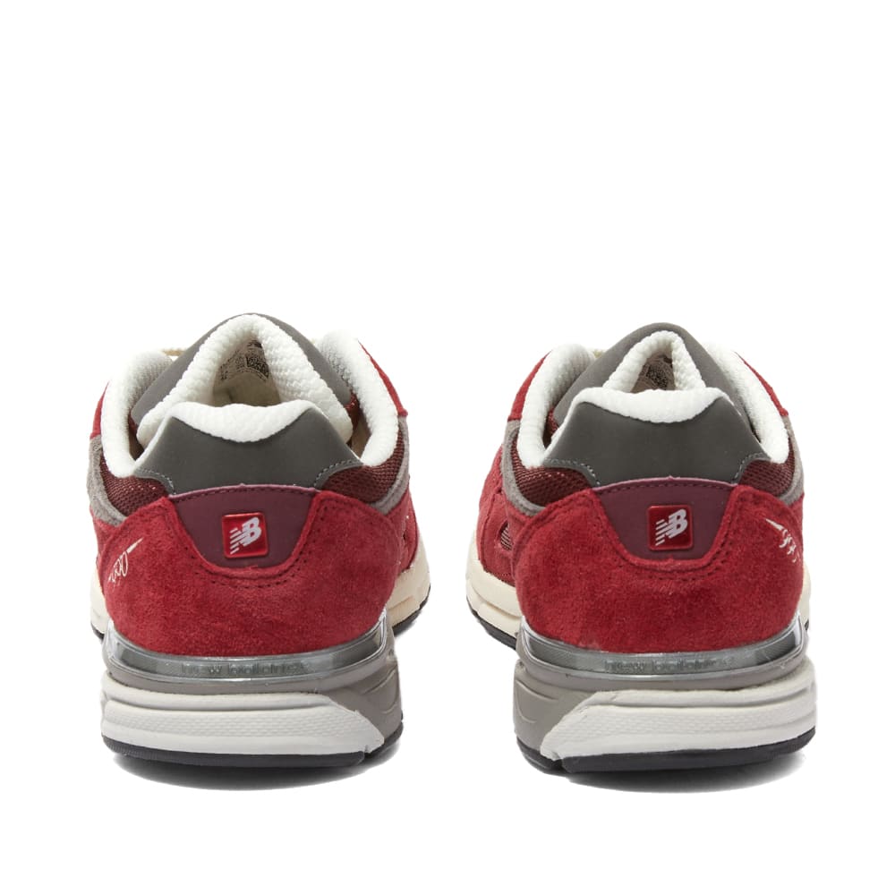 New Balance GC990TF3 - Grade School Red | END. (DE)