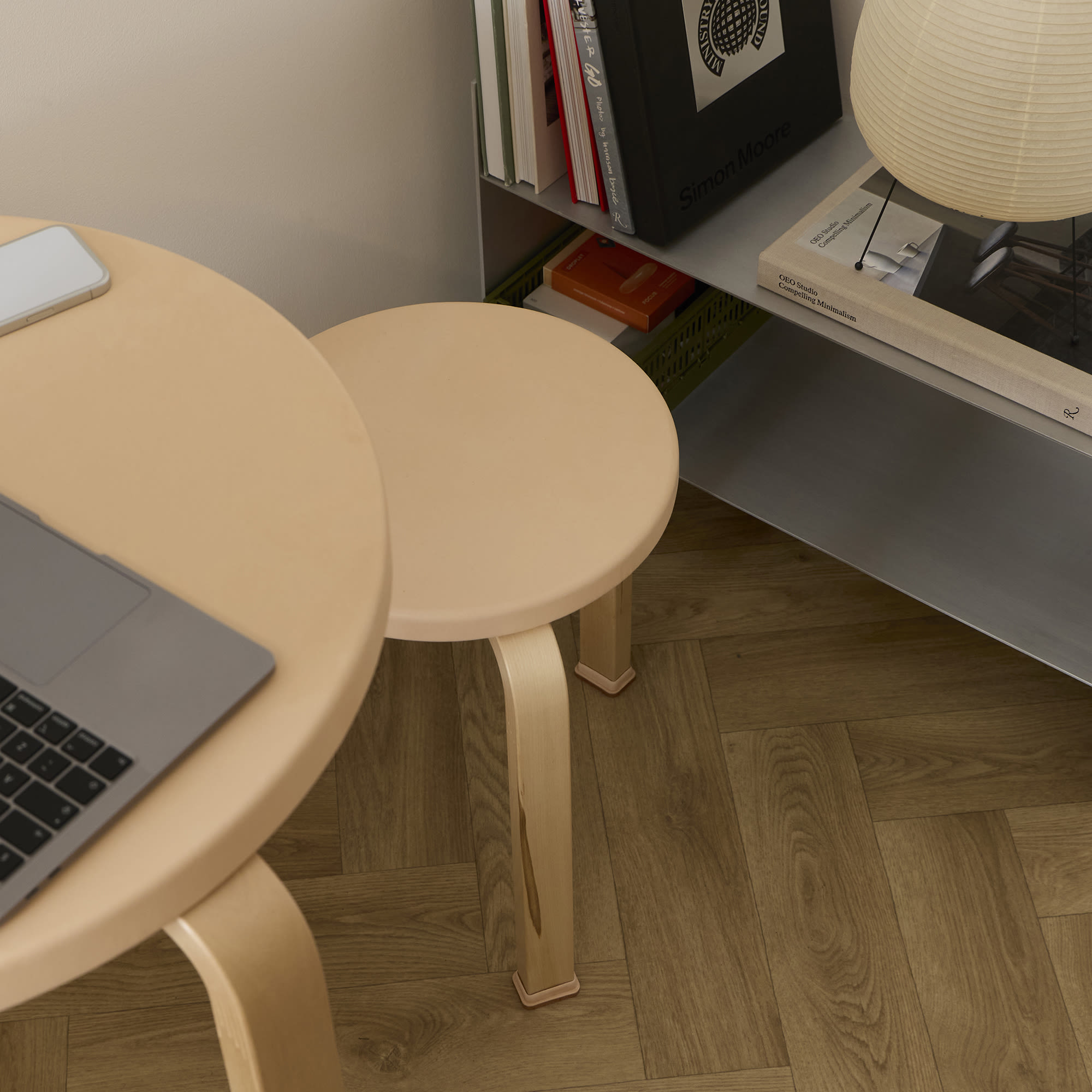 ARTEK x 헨더 스킴 스툴 60