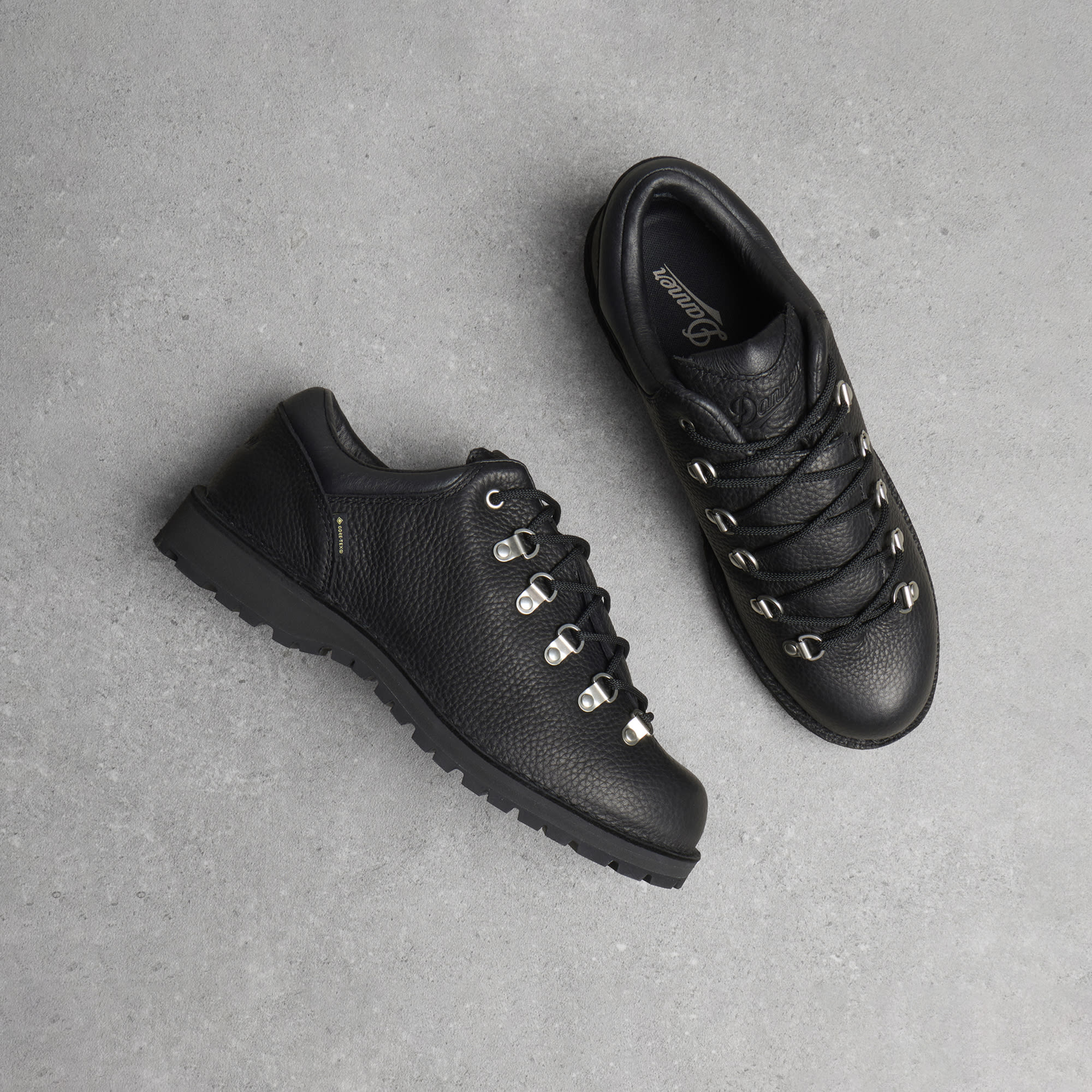 DANNER 트레일 필드 ID 고어텍스 로우