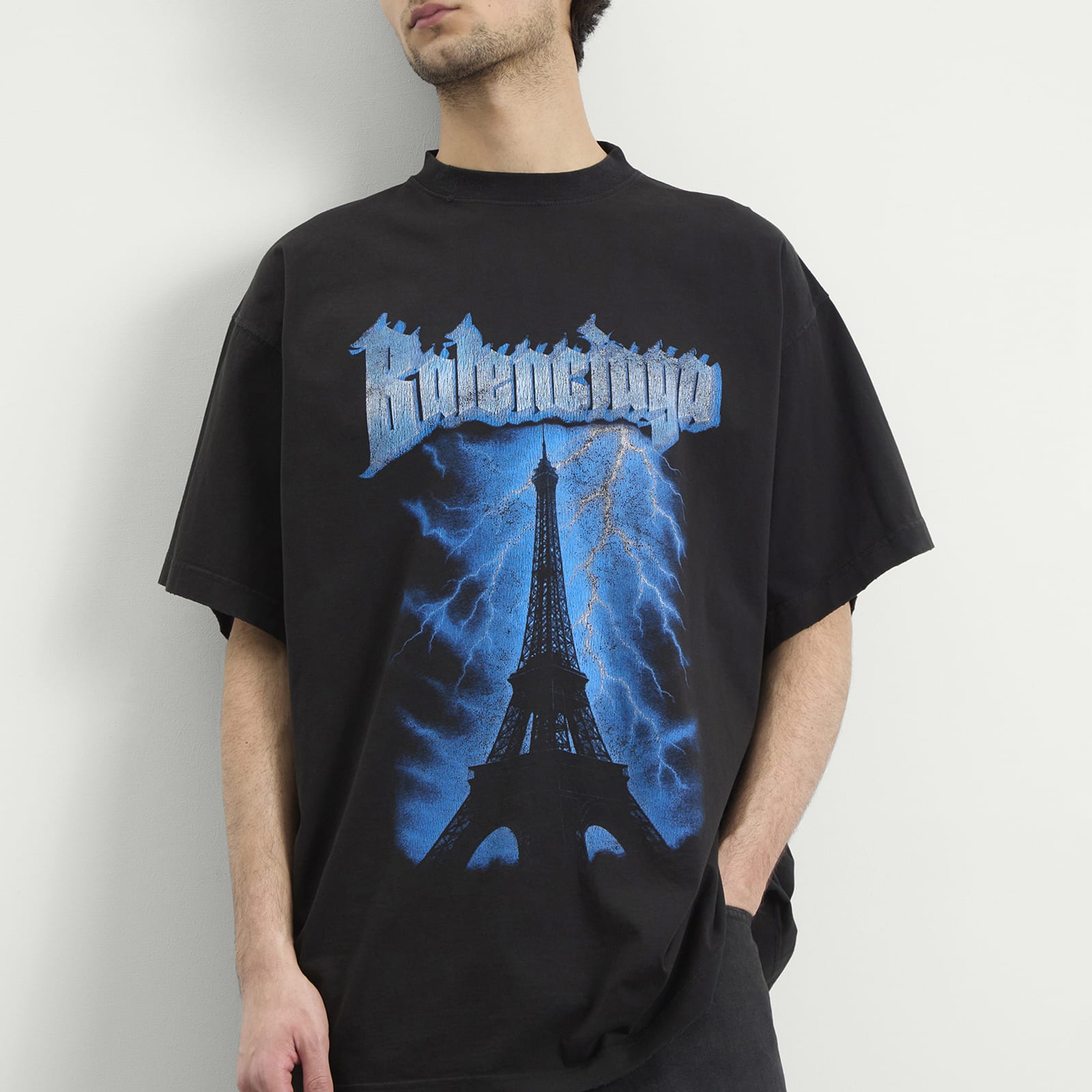 Balenciaga Men's Metal Merch Paris Oversized T-Shirt Black