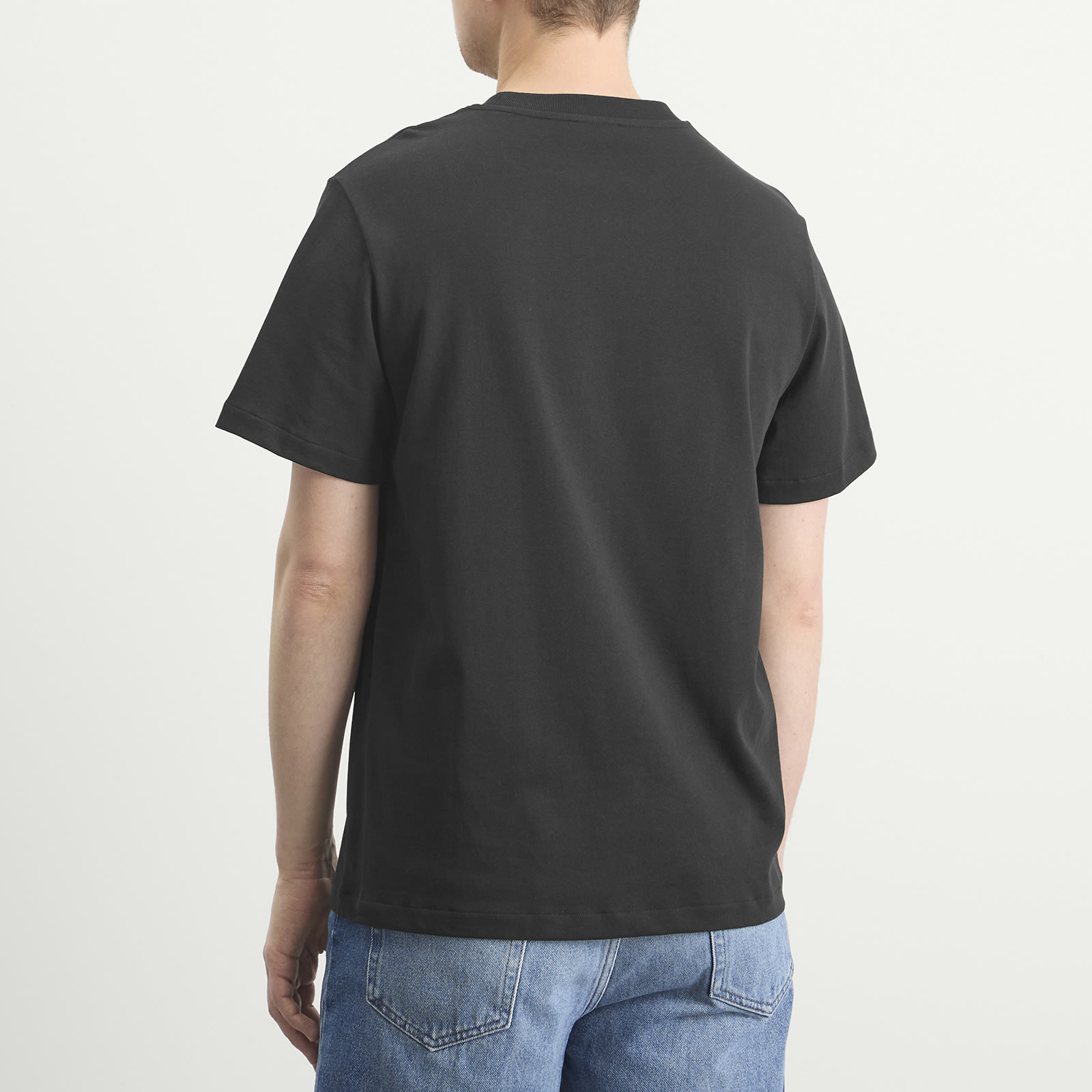 https://media.endclothing.com/media/catalog/product/B/R/BR_COHBU-M26388-TZC_7_1.jpg