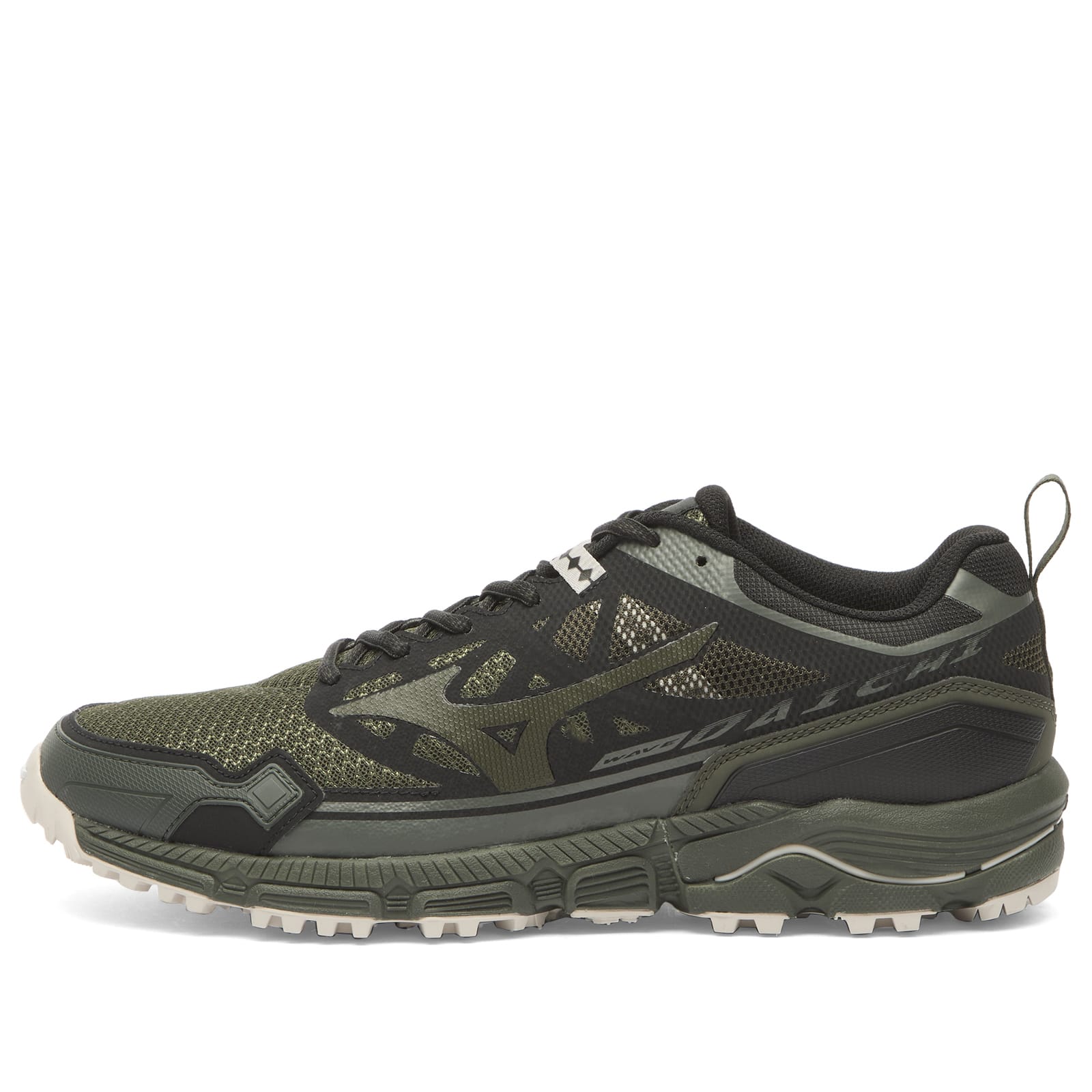 Mizuno Men's Wave Daichi Ls Sneaker in Forest Night/Black/Silver Birch - D1GA261003
