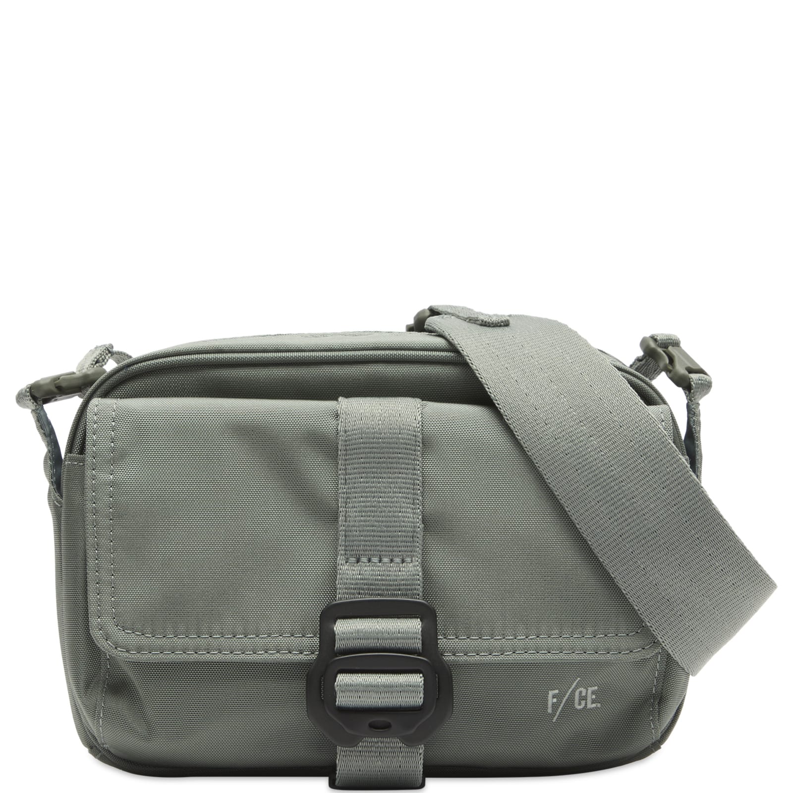 F/CE. 420 re/cor Holiday Bag in Foliage Green
