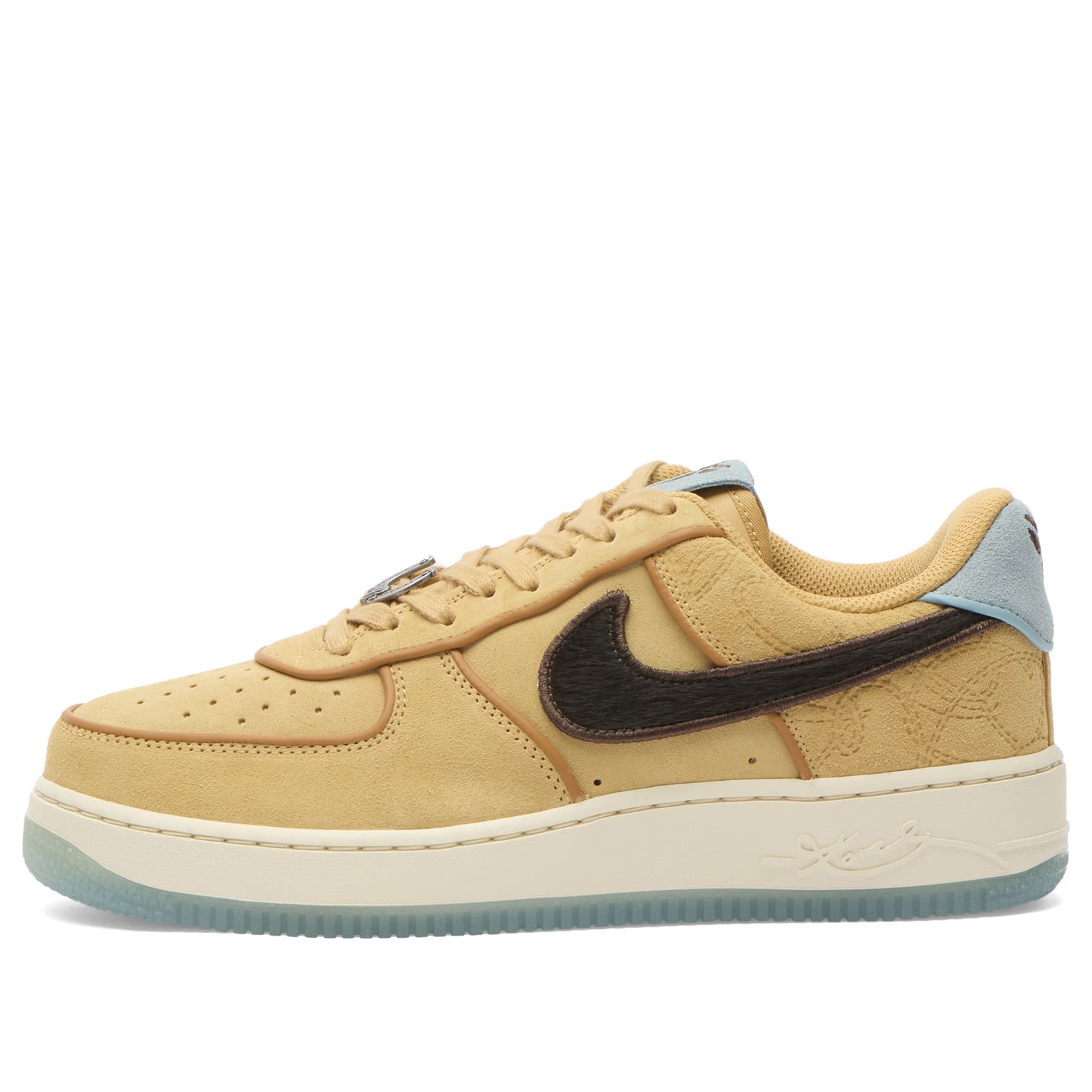 Nike Air Force 1 Low Protro Sneaker