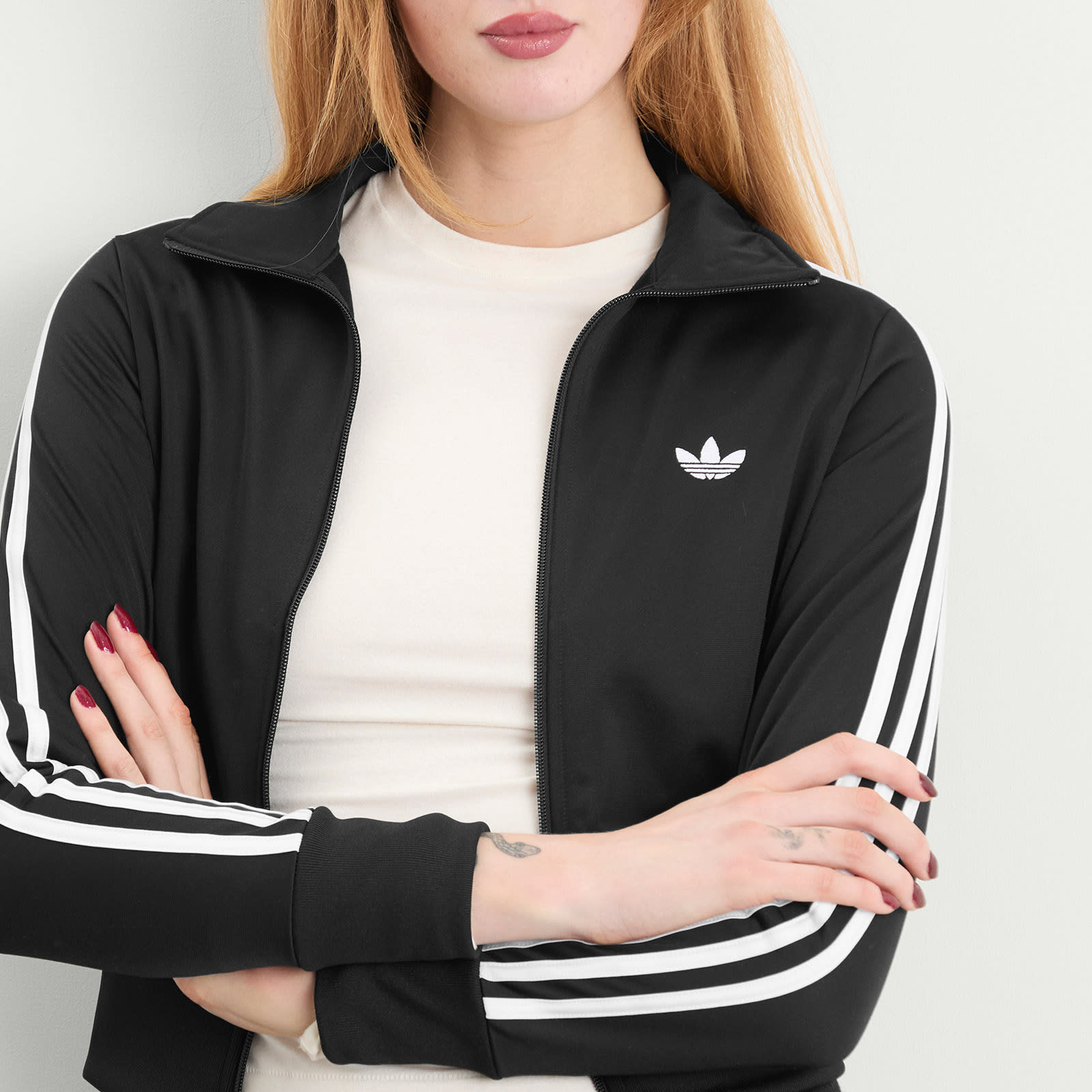 クラシックファイヤーバードトラックトップ KD7981 | 아디다스 | FETCHING