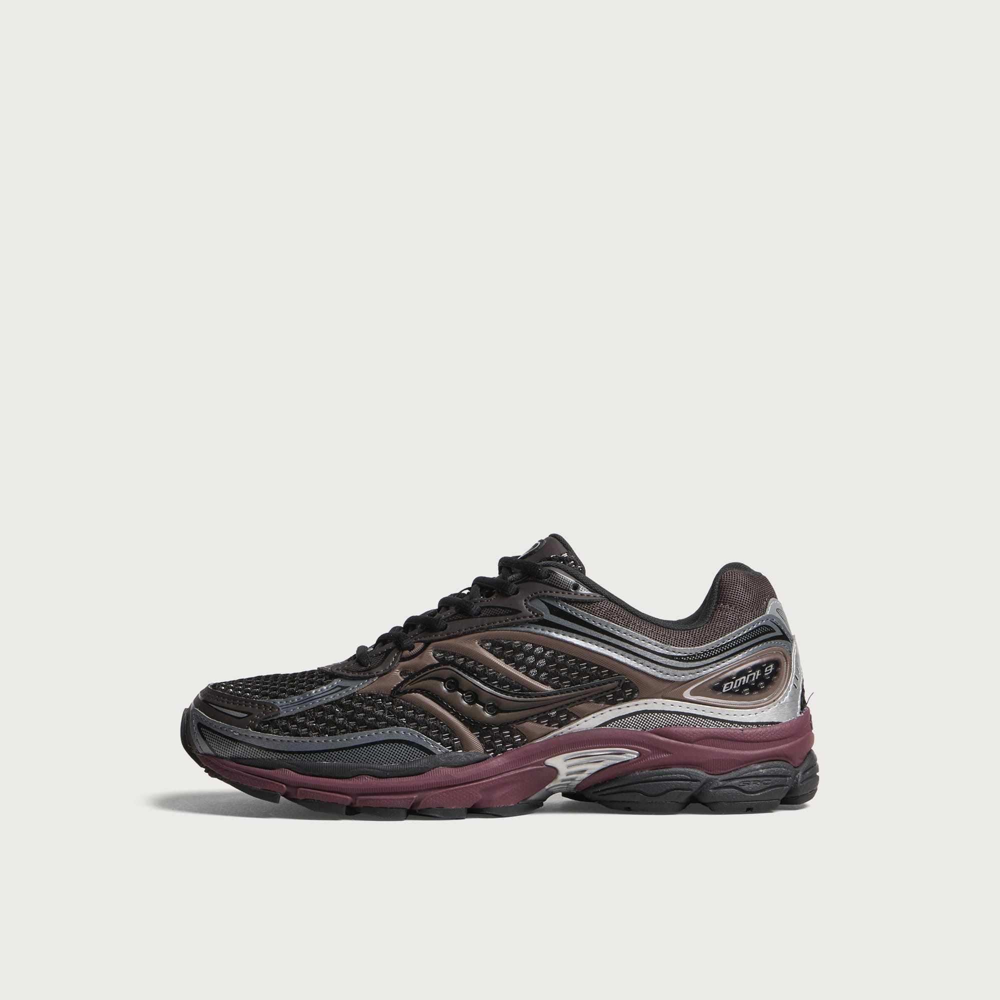 Saucony Men's Progrid Omni 9 Tech Premium Sneaker Black/Torte