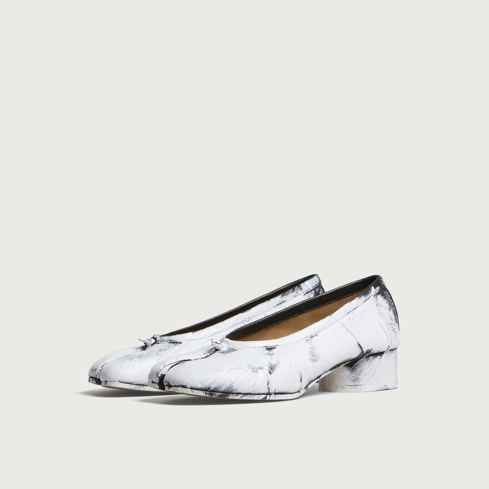 Maison Margiela Tabi New Ballerina 'Black White' — photo 2