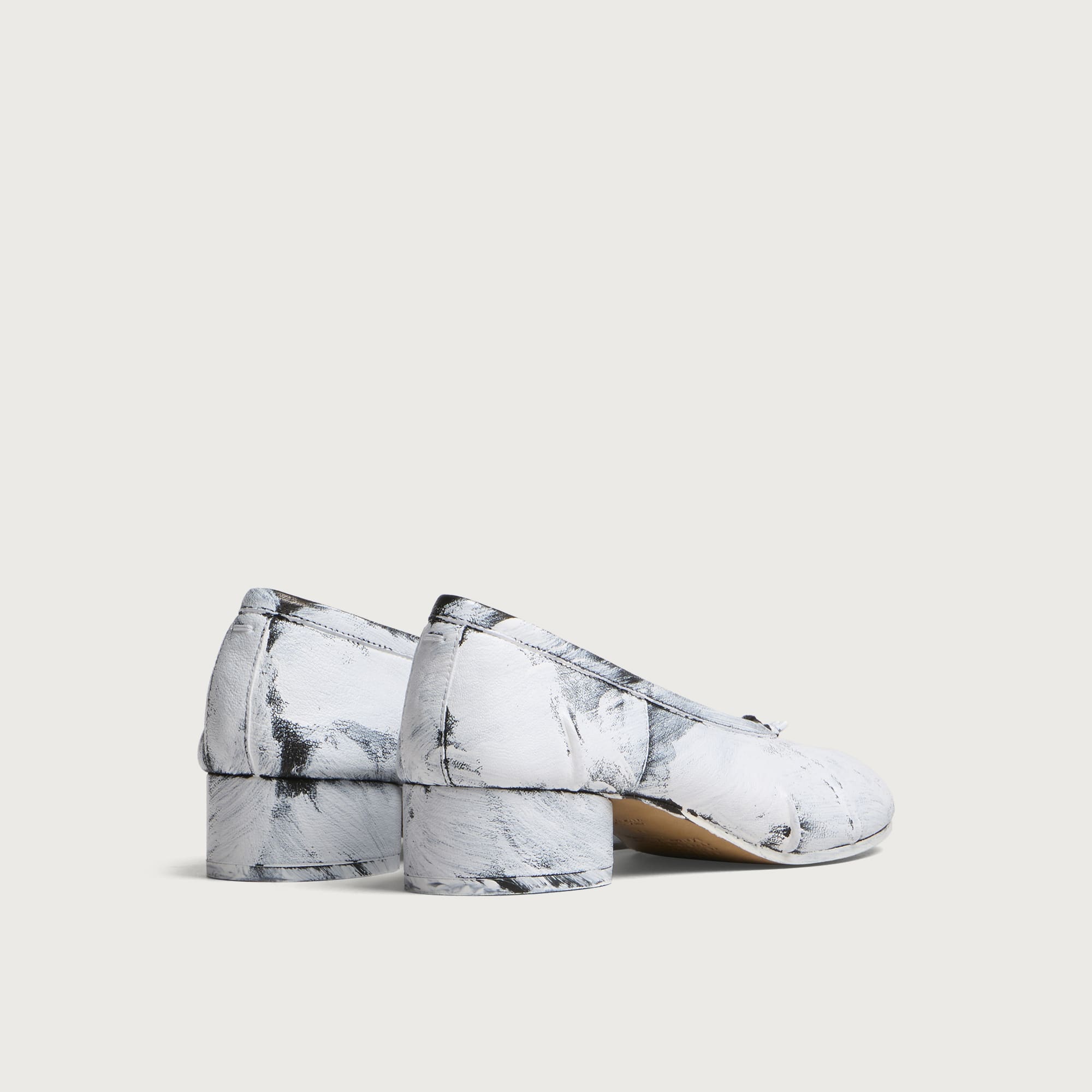 Maison Margiela Tabi New Ballerina 'Black White' — photo 3