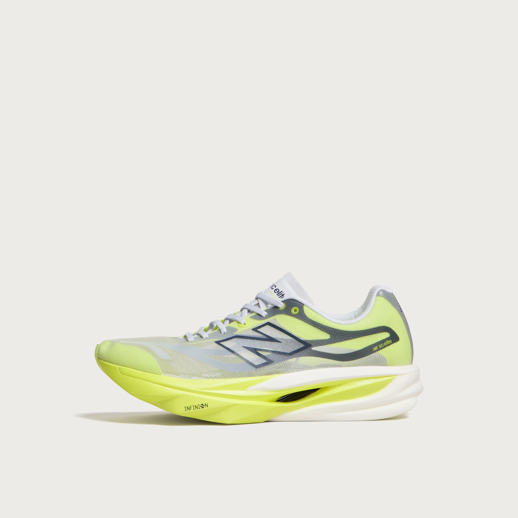 New Balance Supercomp Elite v6 Sneaker