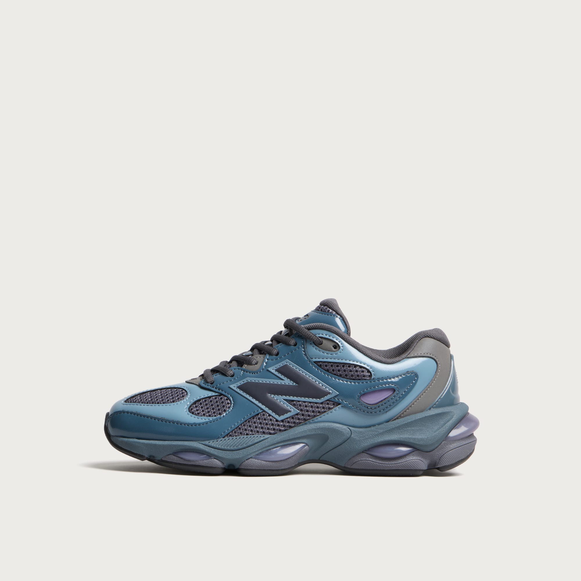 New Balance 983 Sneaker