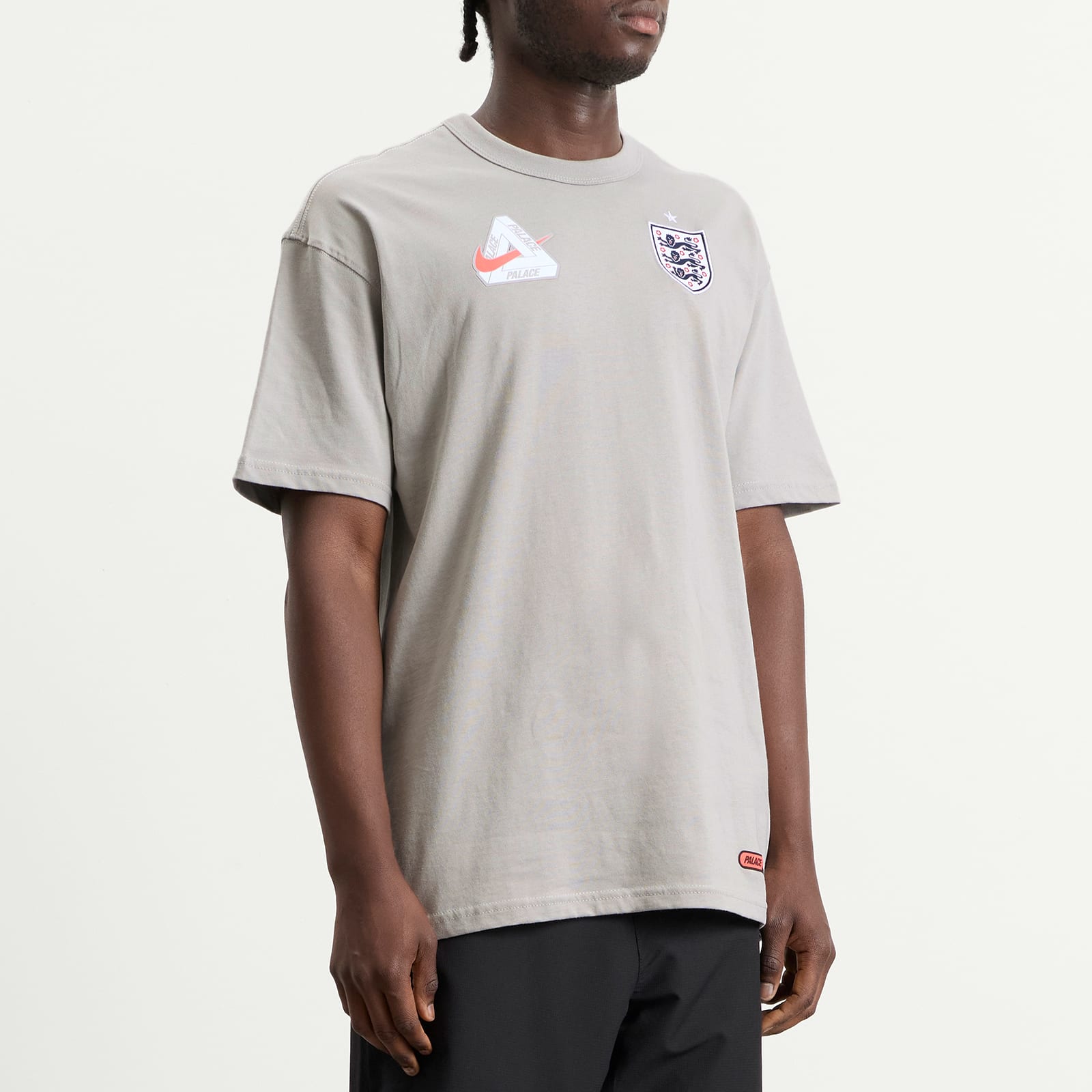 Nike Men's x Palace England T-Shirt Grey | IM6598-052 | FOOTY.COM