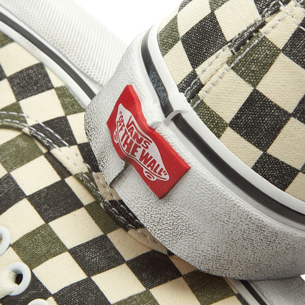 washing checkered vans