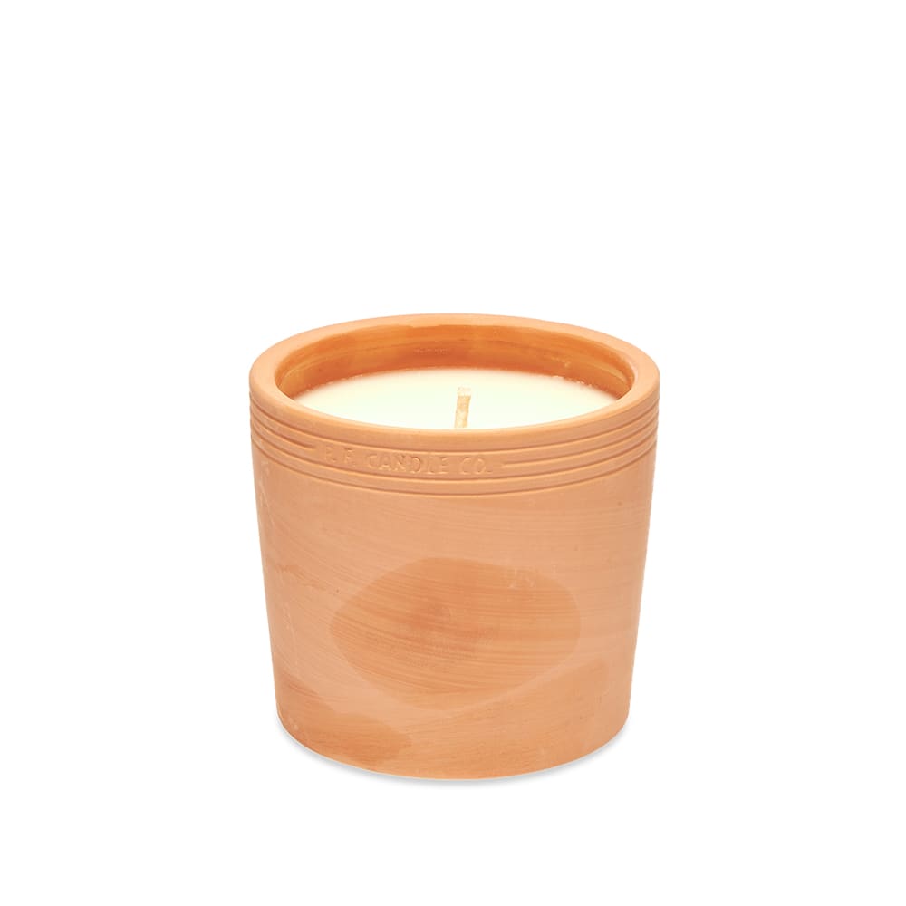 P.F. Candle Co No.03 Lavender Terra Soy 496g END.