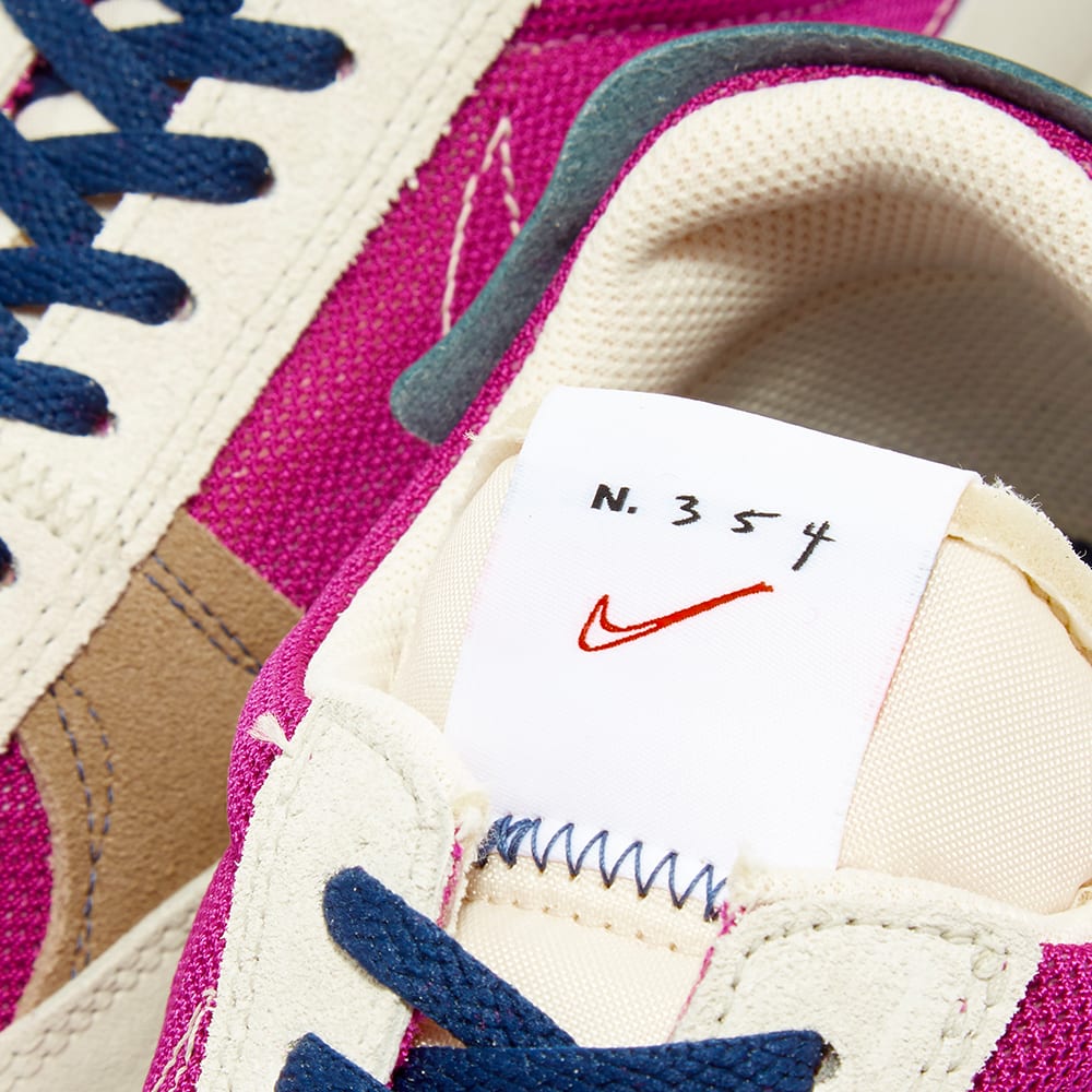 daybreak type flower nike