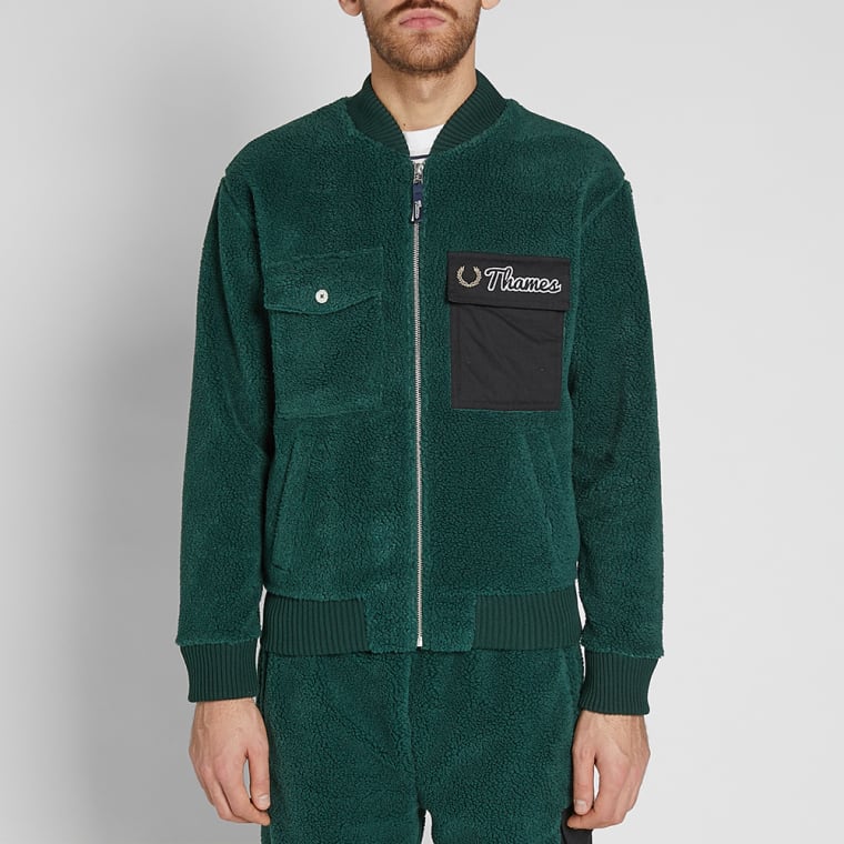 gant contrast collar