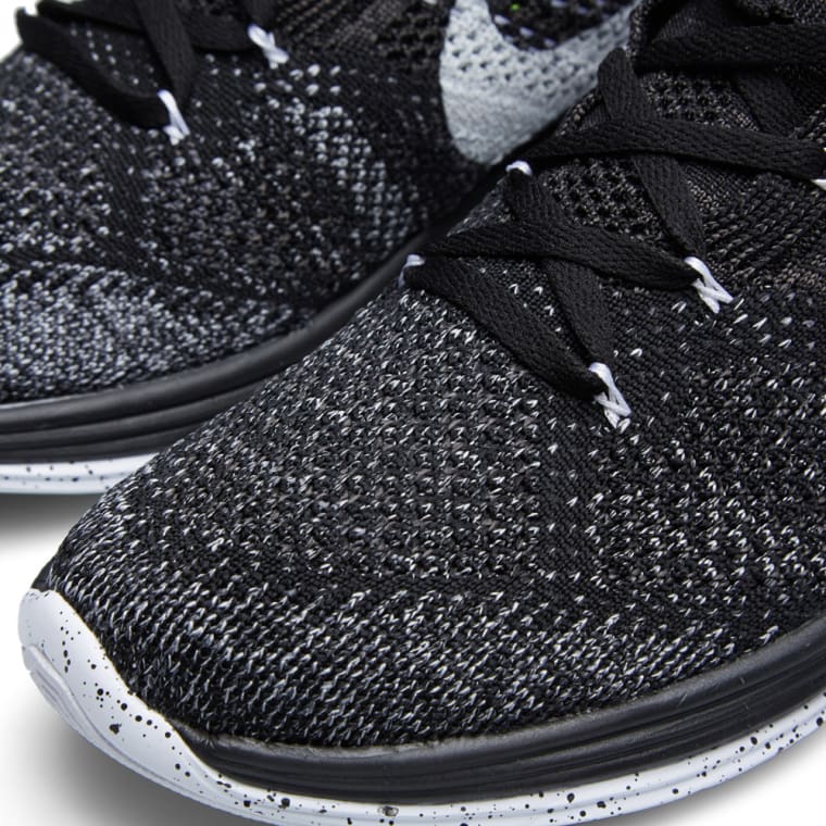 black flyknit lunar