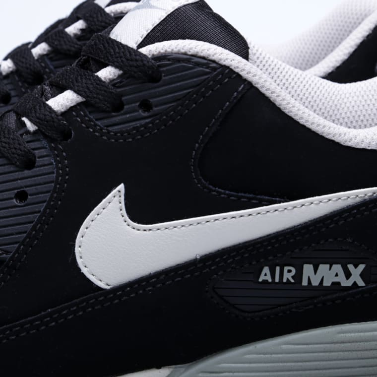 nike air max 90 ltr black