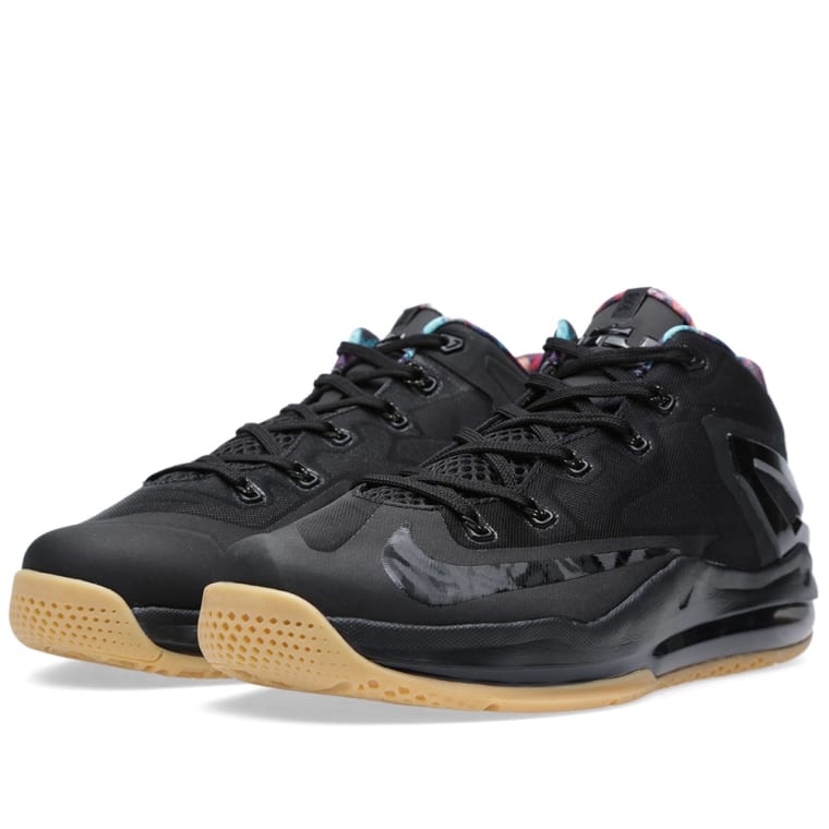 Nike Max Lebron XI Low Black \u0026 Hyper Crimson 1