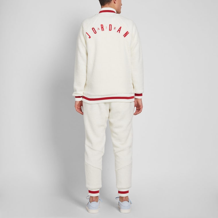 Nike Air Jordan Sportswear AJ 1 Fleece Jacket (Sail & Gym Red) | END. Nike Air Jordan Sportswear AJ 1 Fleece Jacket Sail & Gym Red 10