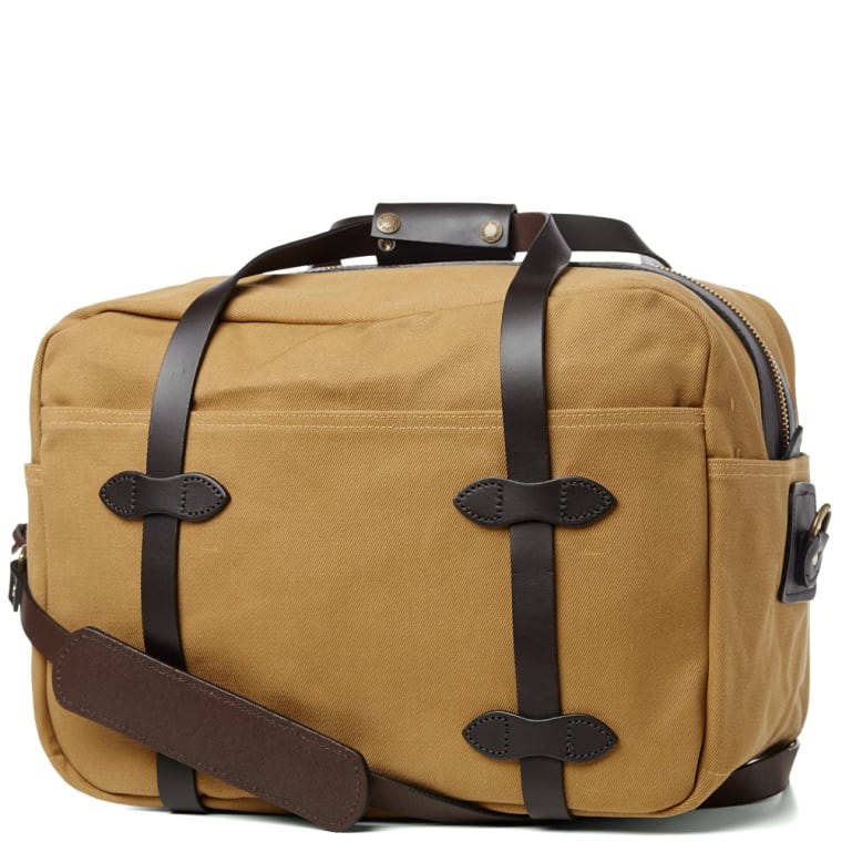 Filson Medium Travel Bag Tan End Filson Medium Travel Bag Tan 2