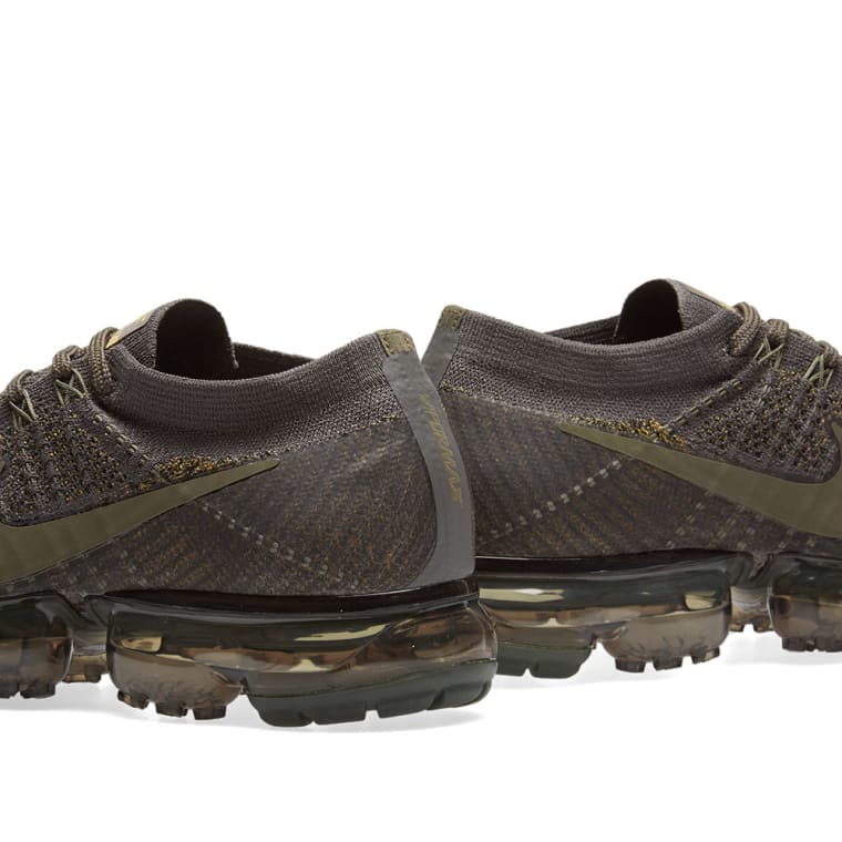 khaki flyknit vapormax