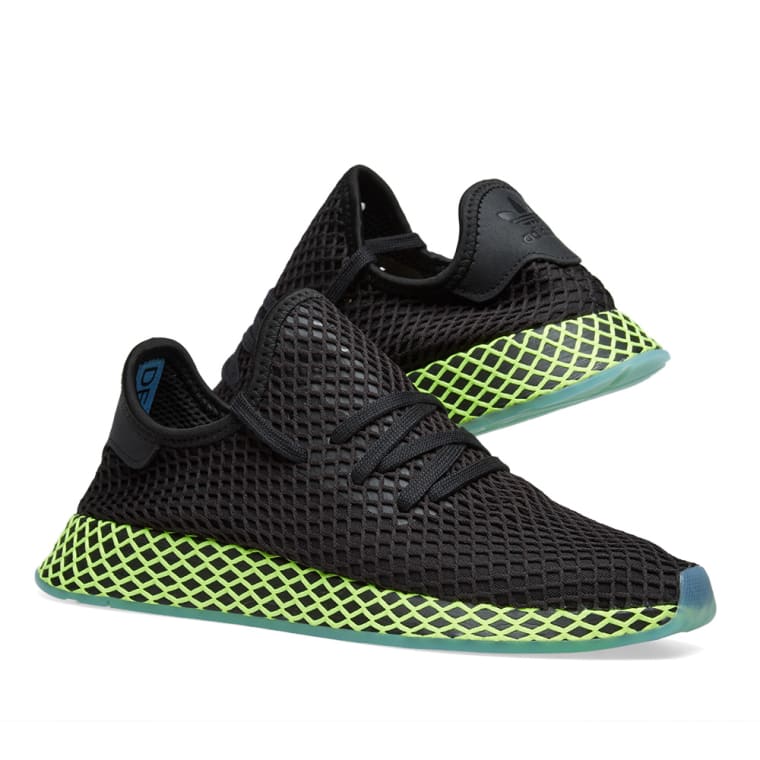 deerupt runner black