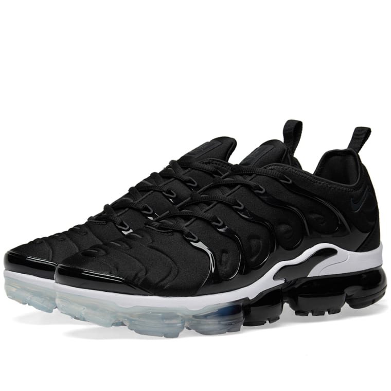 nike air vapormax plus black nike air vapormax plus black